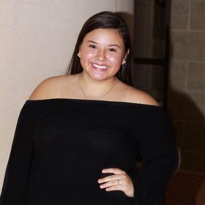 Meet your Posher, Analy